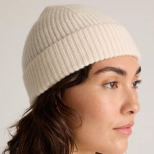 Quince Mongolian Cashmere Ribbed Beanie - Cream, XS/S